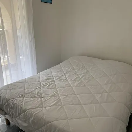 Climatise, Vue - 4 Pers. - Fr-1-335-209 Apartment