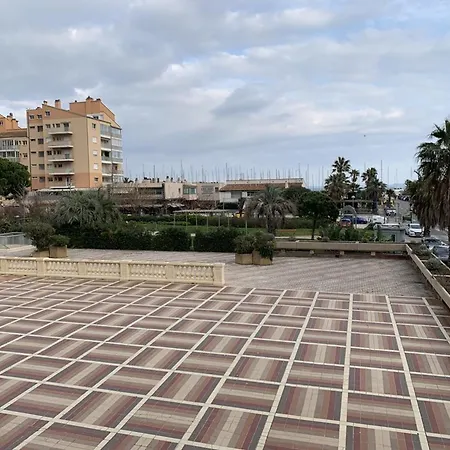 Climatise, Vue - 4 Pers. - Fr-1-335-209 Apartment Hyeres